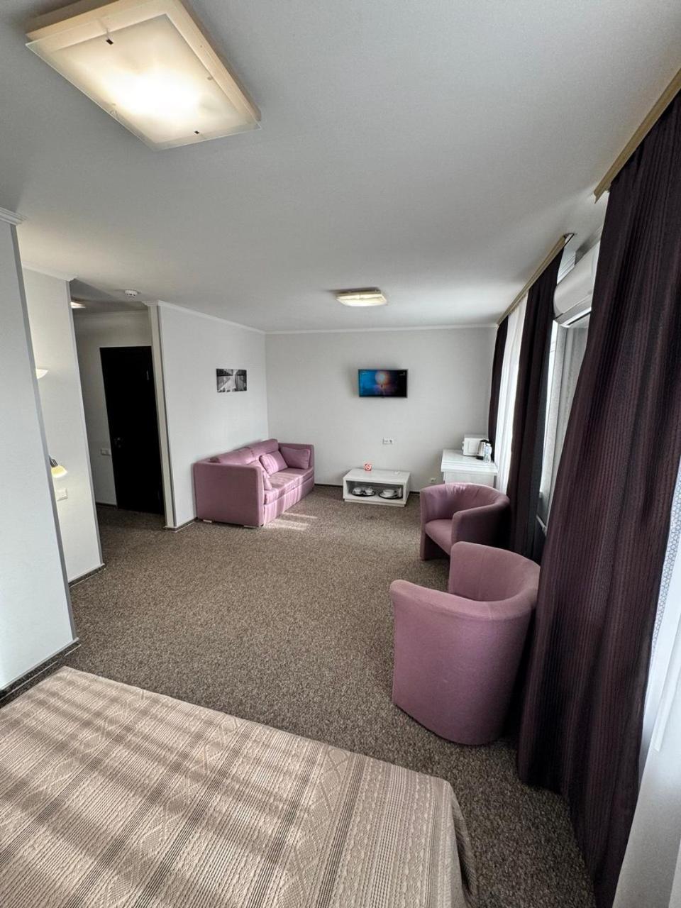 Dnepropetrovsk Hotel Eksteriør billede