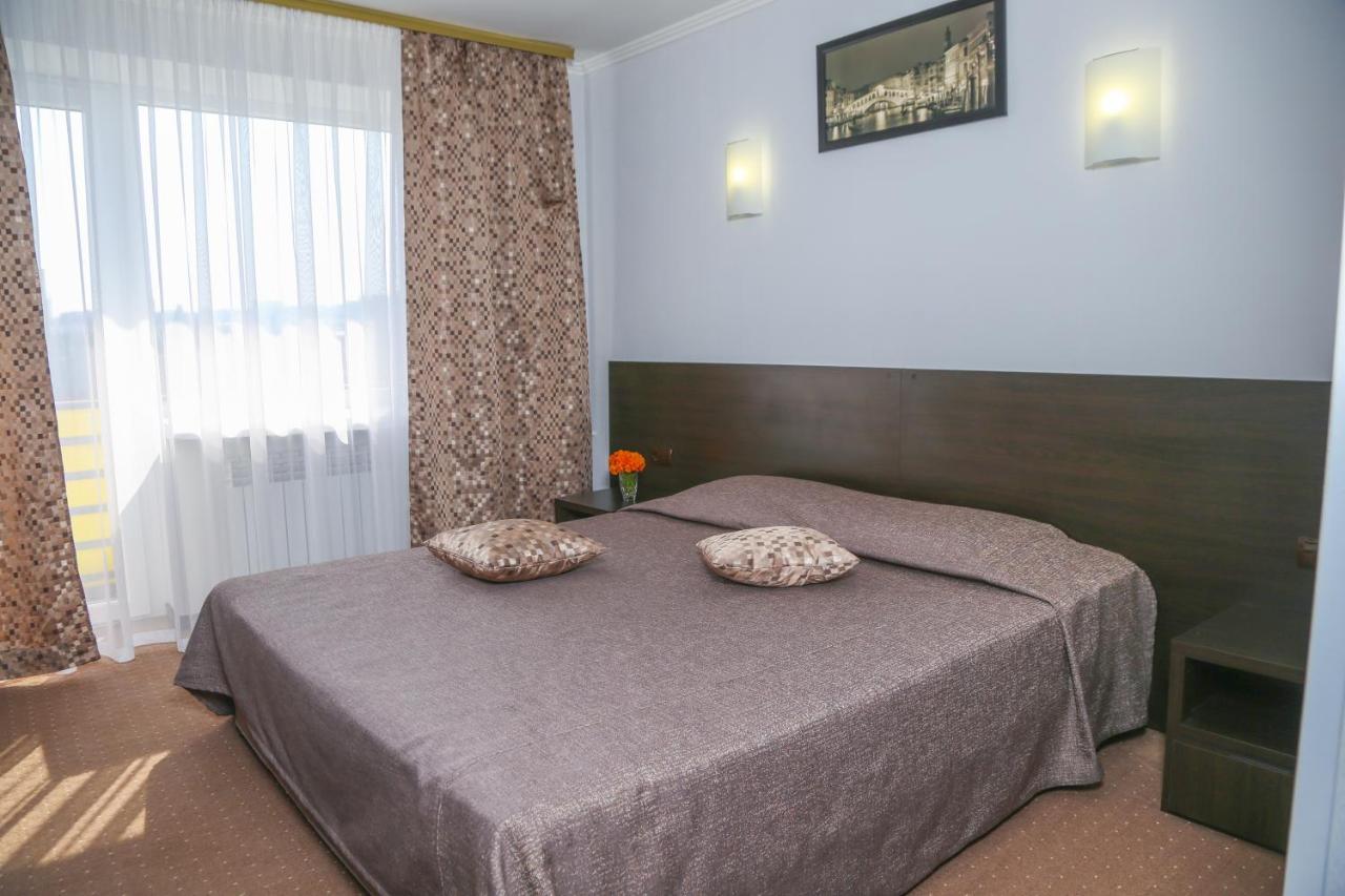Dnepropetrovsk Hotel Eksteriør billede